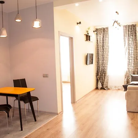 1 Минута Ходьбы От Аркадиевсккой Аллеи, Гагаринское Плато 5 Apartment Odesa